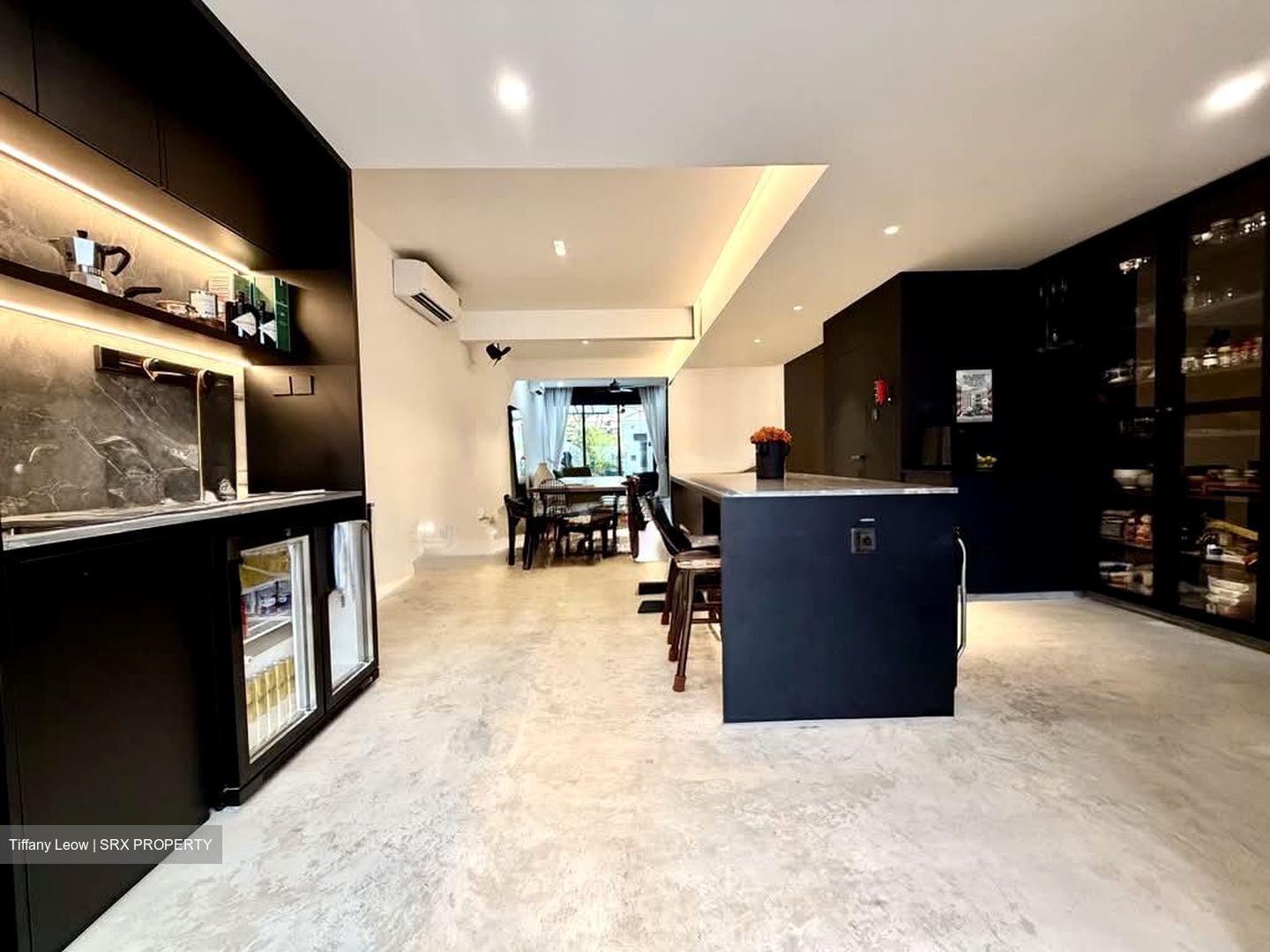 Poh Huat Road (D19), Terrace #575069701